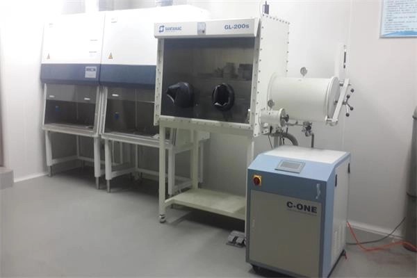 Glove-box Glove-box
