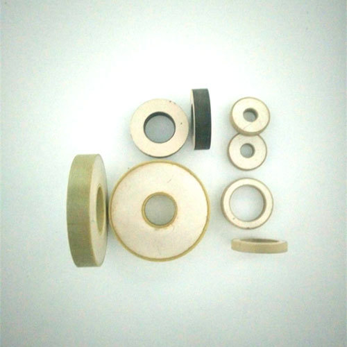 ring (9) ring (9)
