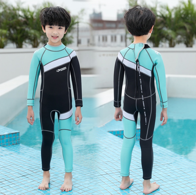 Children's one-piece warm and UV resistant diving suit