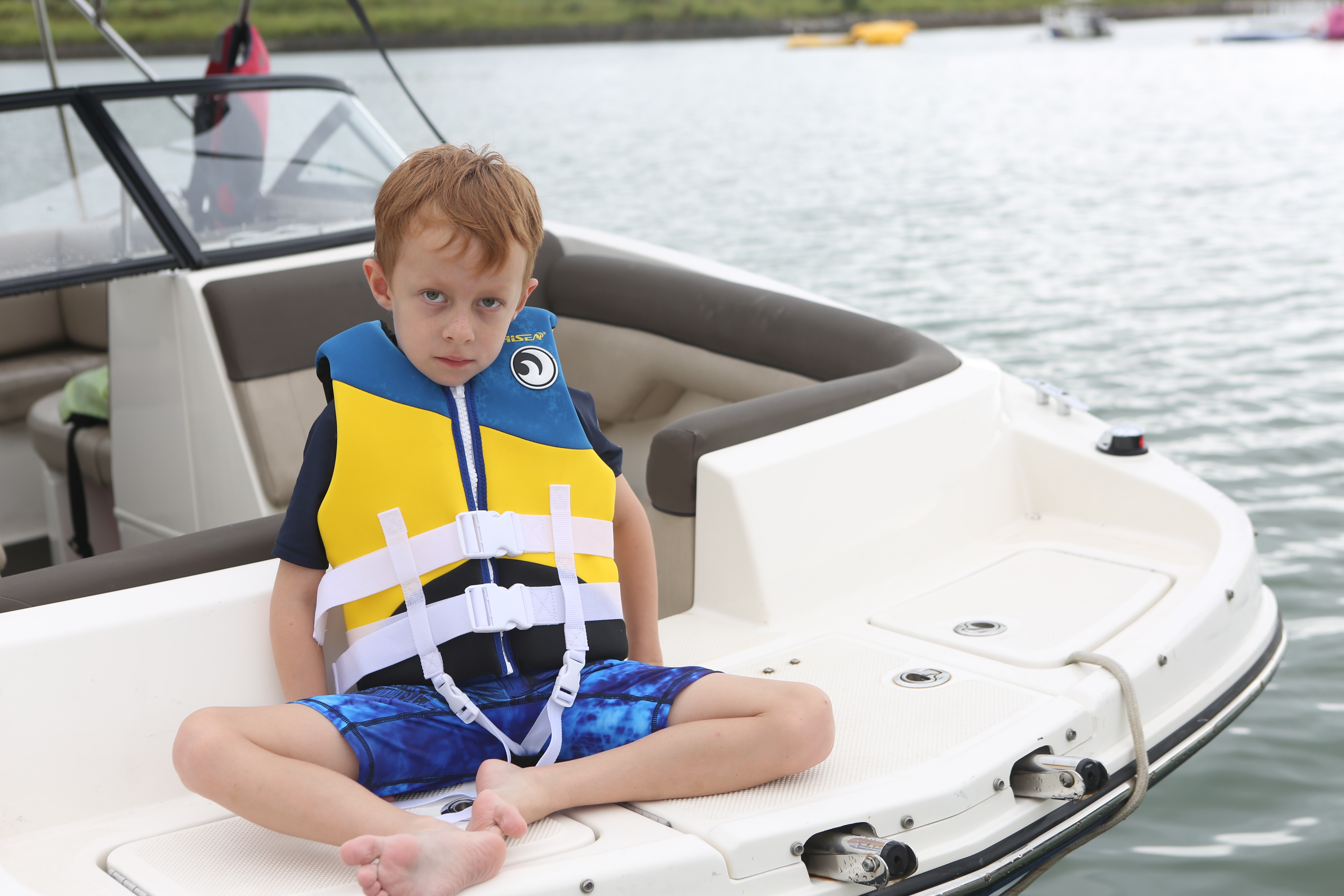 Kids Buoyancy Swim Vest, Boys Girls Adjustable Belt Life Jacket, Quick Dry Safe Float Vest for Swimming Boating Paddling