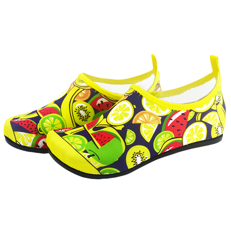 Kids Water Shoes Quick Dry Non Slip Barefoot Aqua Socks Boys Girls Colorful Print Beach Swimming Shoes for Pool Surf Walking
