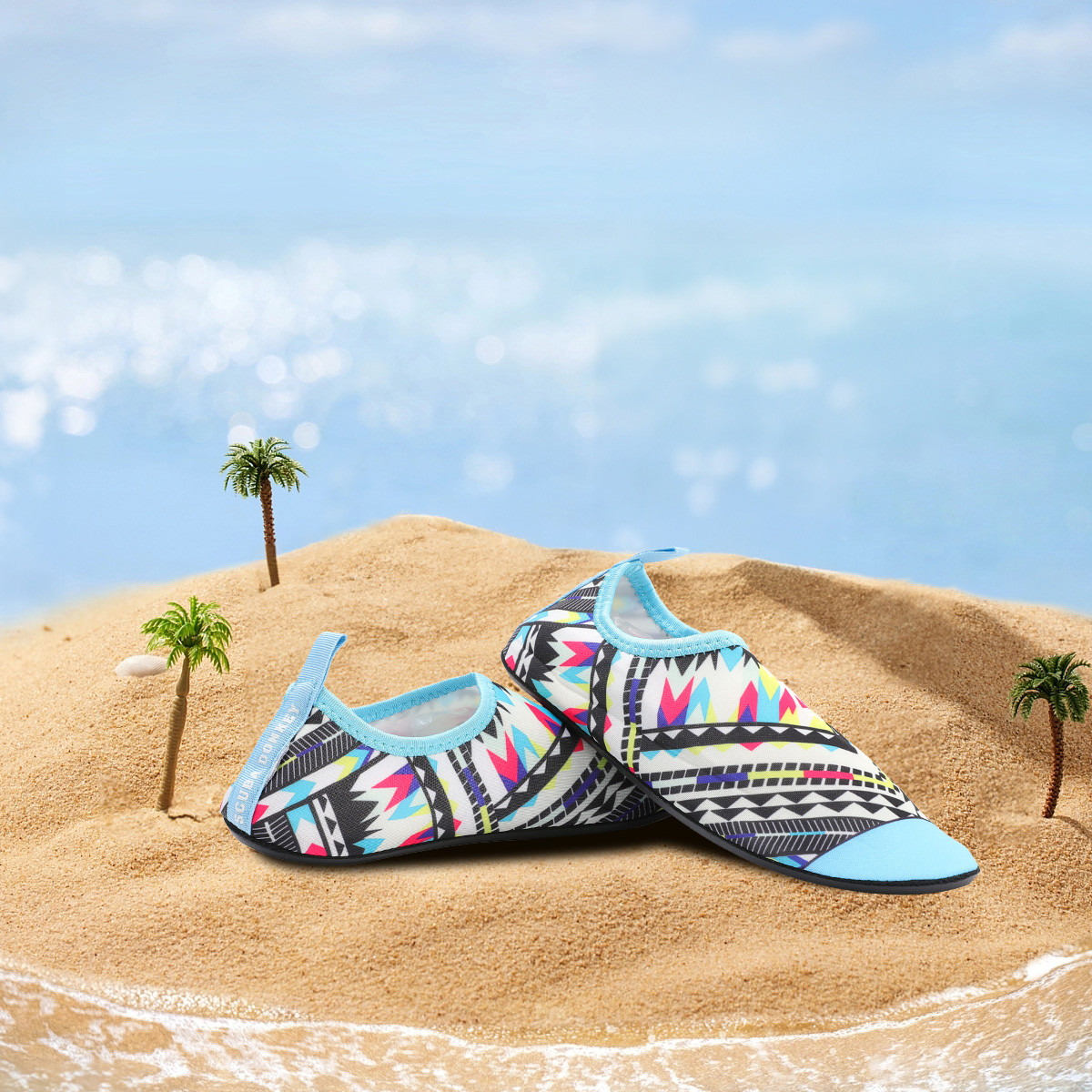 1-1 Kids Water Shoes Quick Dry Non Slip Barefoot Aqua Socks Boys Girls Colorful Print Beach Swimming Shoes for Pool Surf Walking