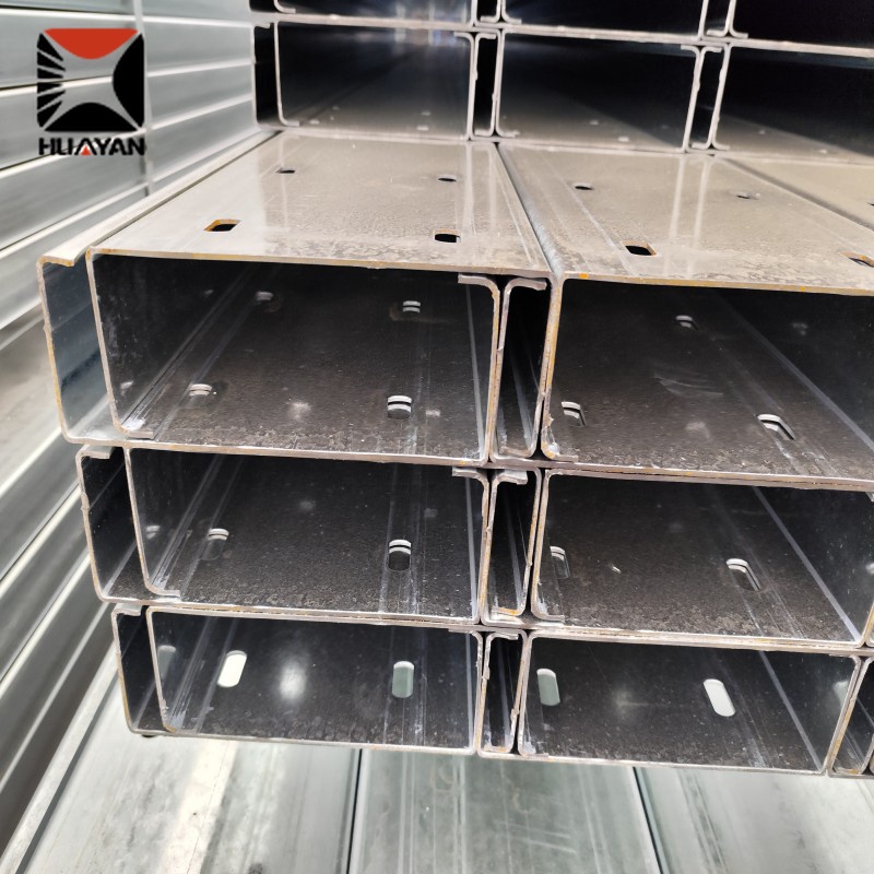 الفولاذ على شكل C