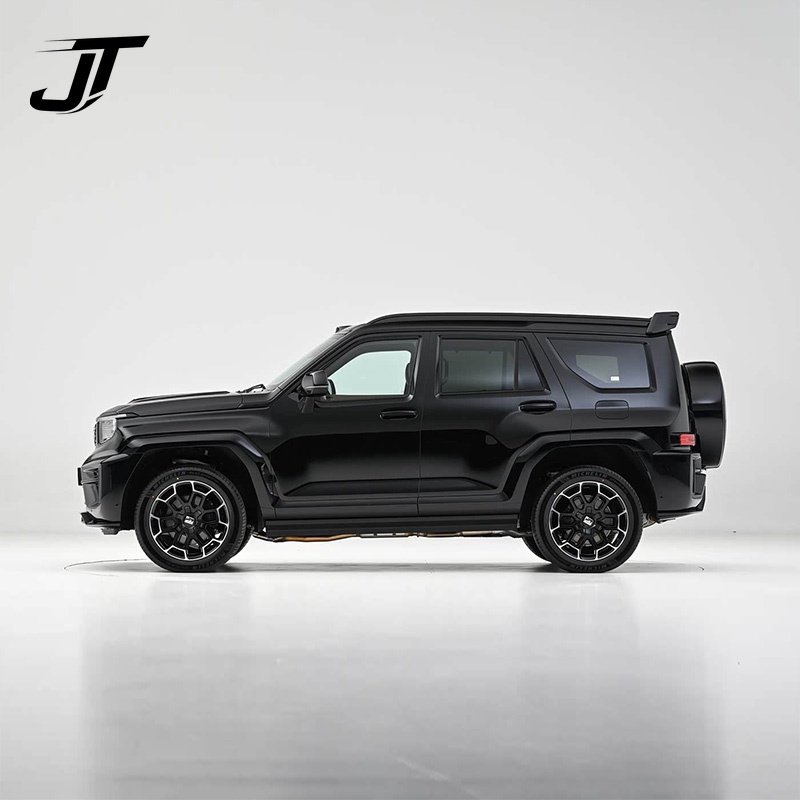 2026 Tank 700 PHEV