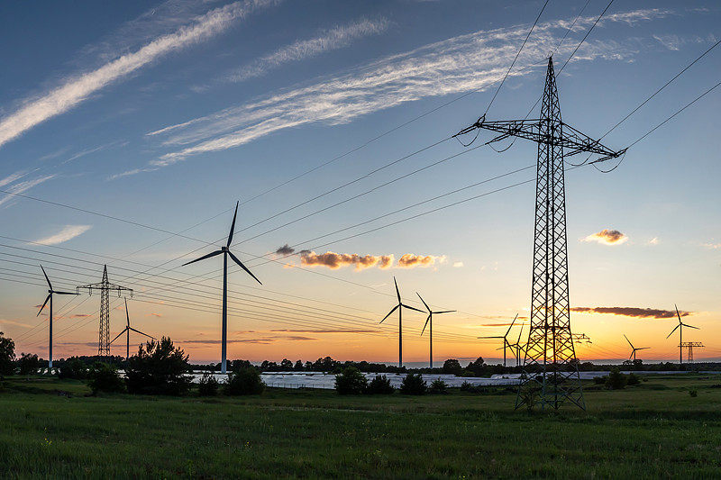 Las instalaciones eléctricas de apoyo para las energías renovables se convierten en un foco clave de la industria
