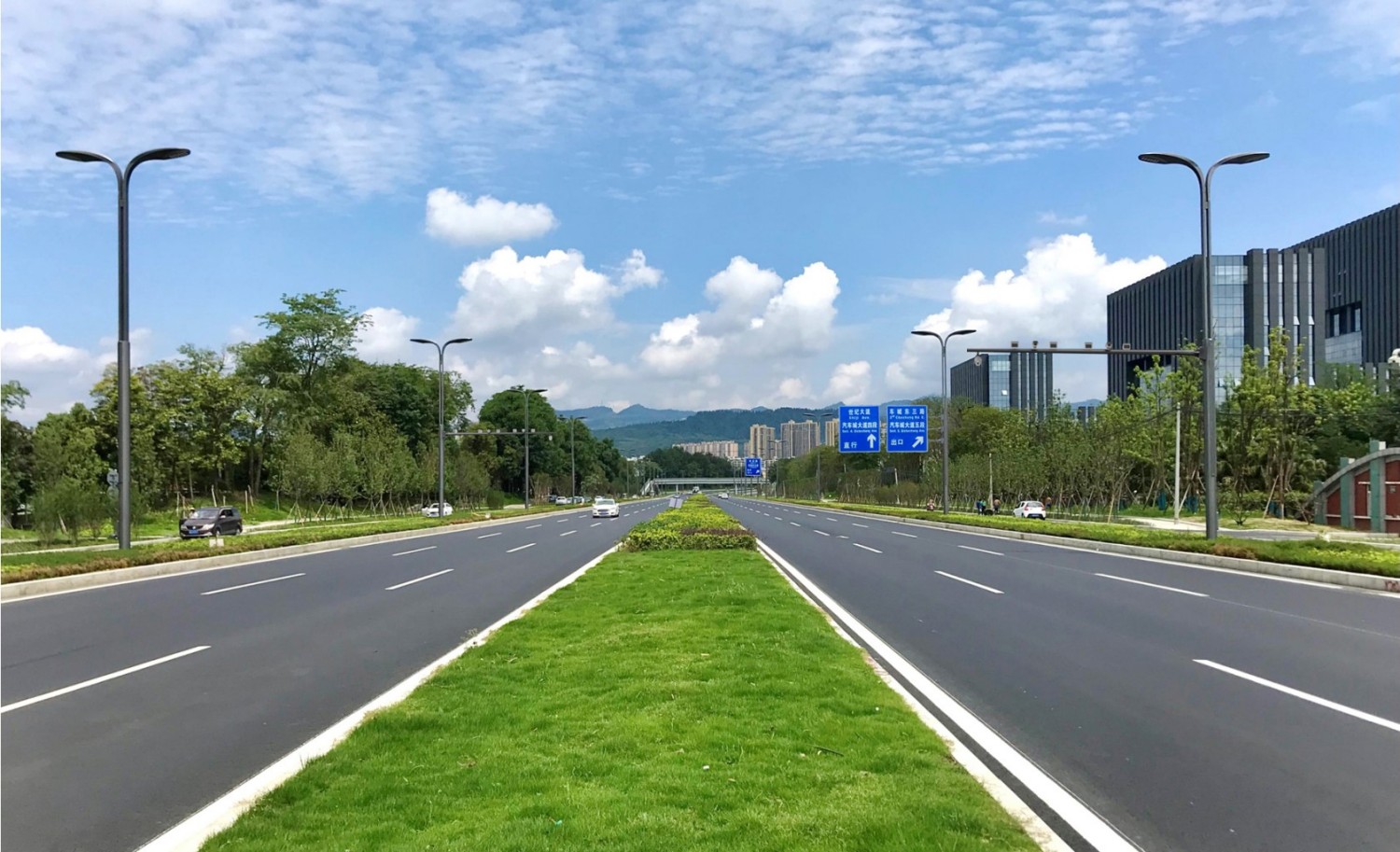 Projet de mise à niveau intelligent multi-pôles - Infrastructure routière urbaine