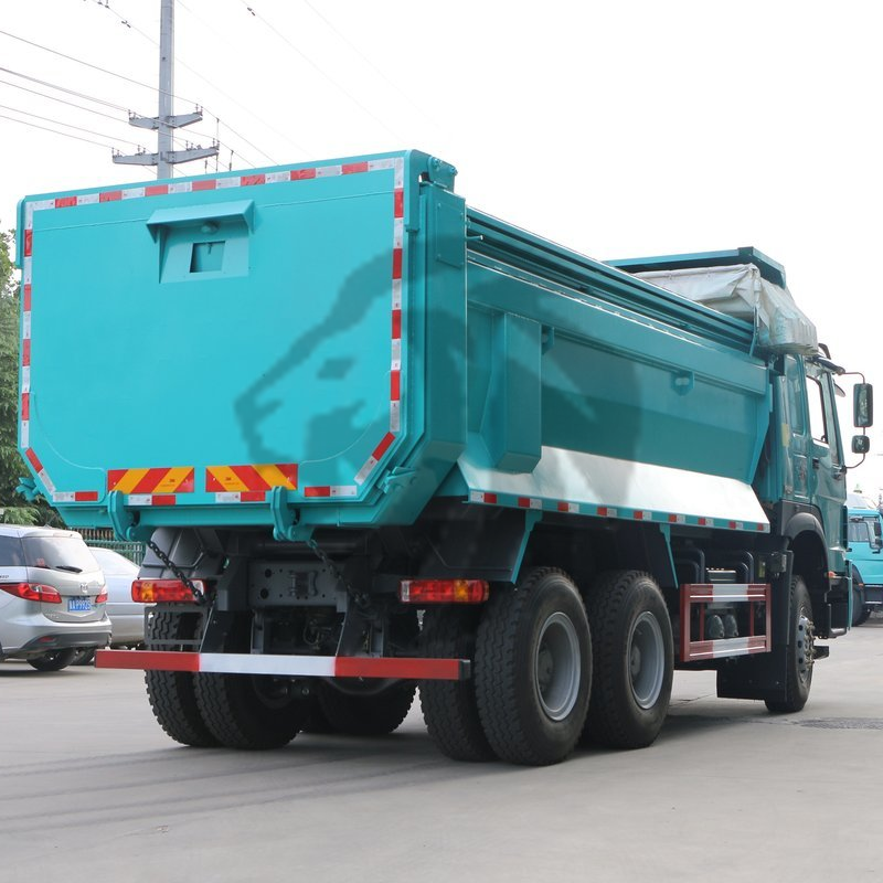 Camion lourd Sinotruk Howo 380HP 6x4 10 roues tracteur routier