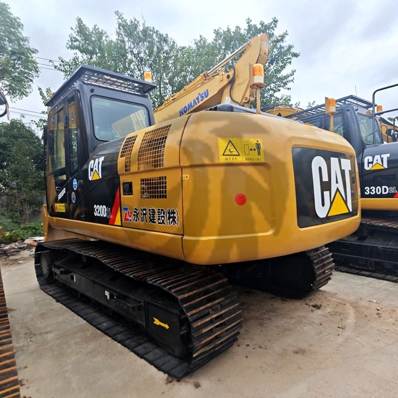 Pelle sur chenilles Cat 320D