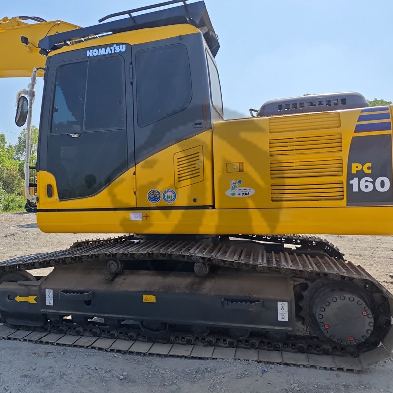 Pelle Komatsu PC160LC d'occasion