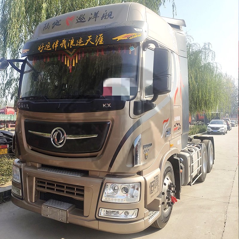 Tête de tracteur Dongfeng KX 6x4 560HP