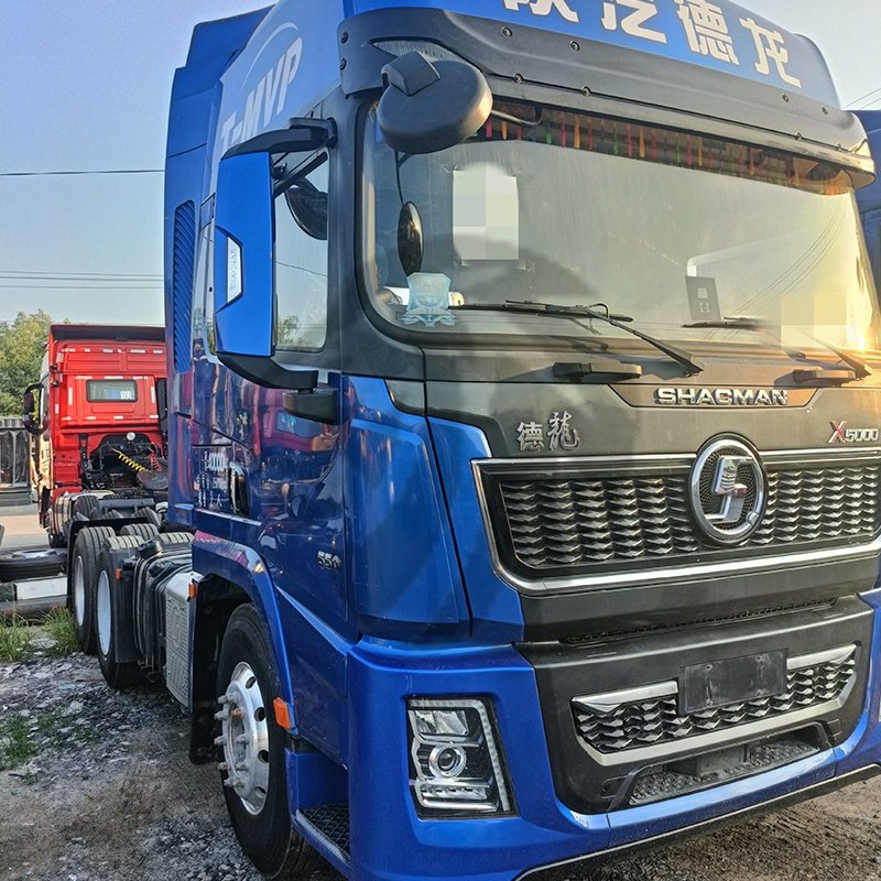 Tête de tracteur Shacman X5000 6x4 550HP