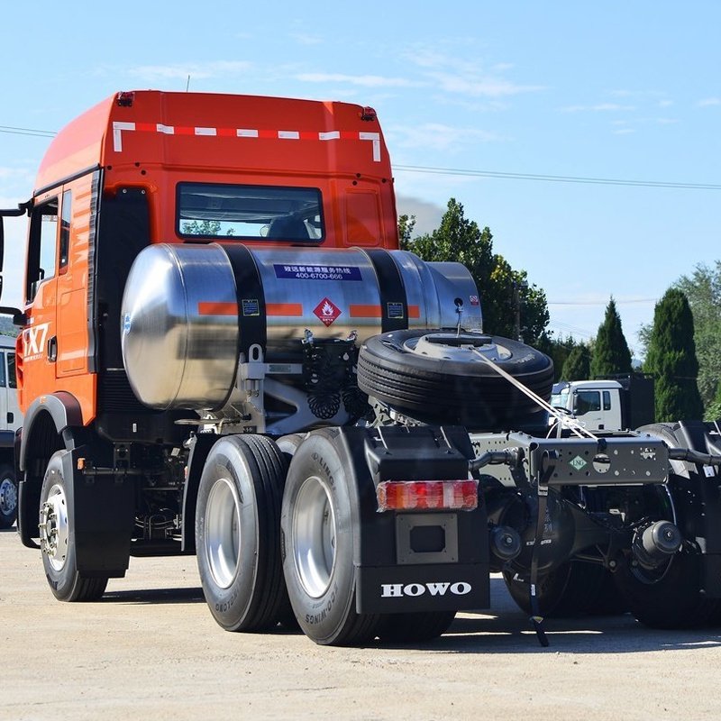 Tracteur LNG Howo TX7 480HP 6x4