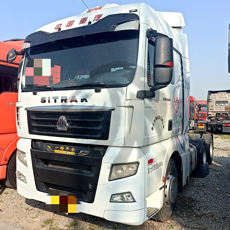 Camion lourd tracteur automatique Sinotruk C7H 540HP 6x4