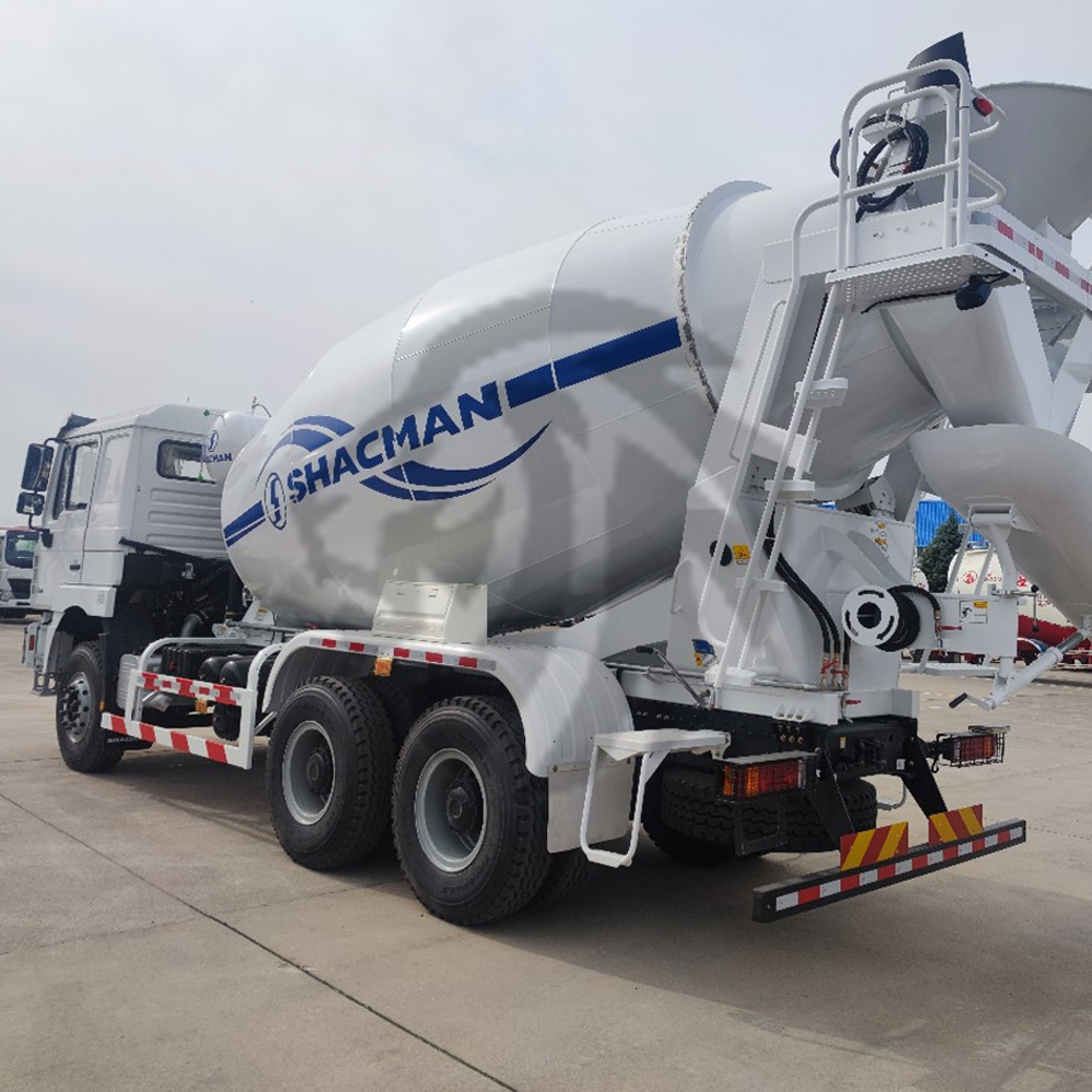 Camion malaxeur à ciment Shacman F3000 6x4