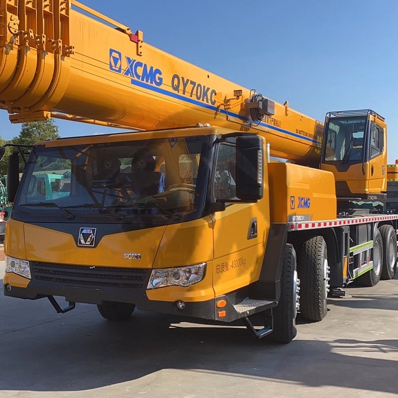 Grue sur camion XCMG QY70K de 70 tonnes