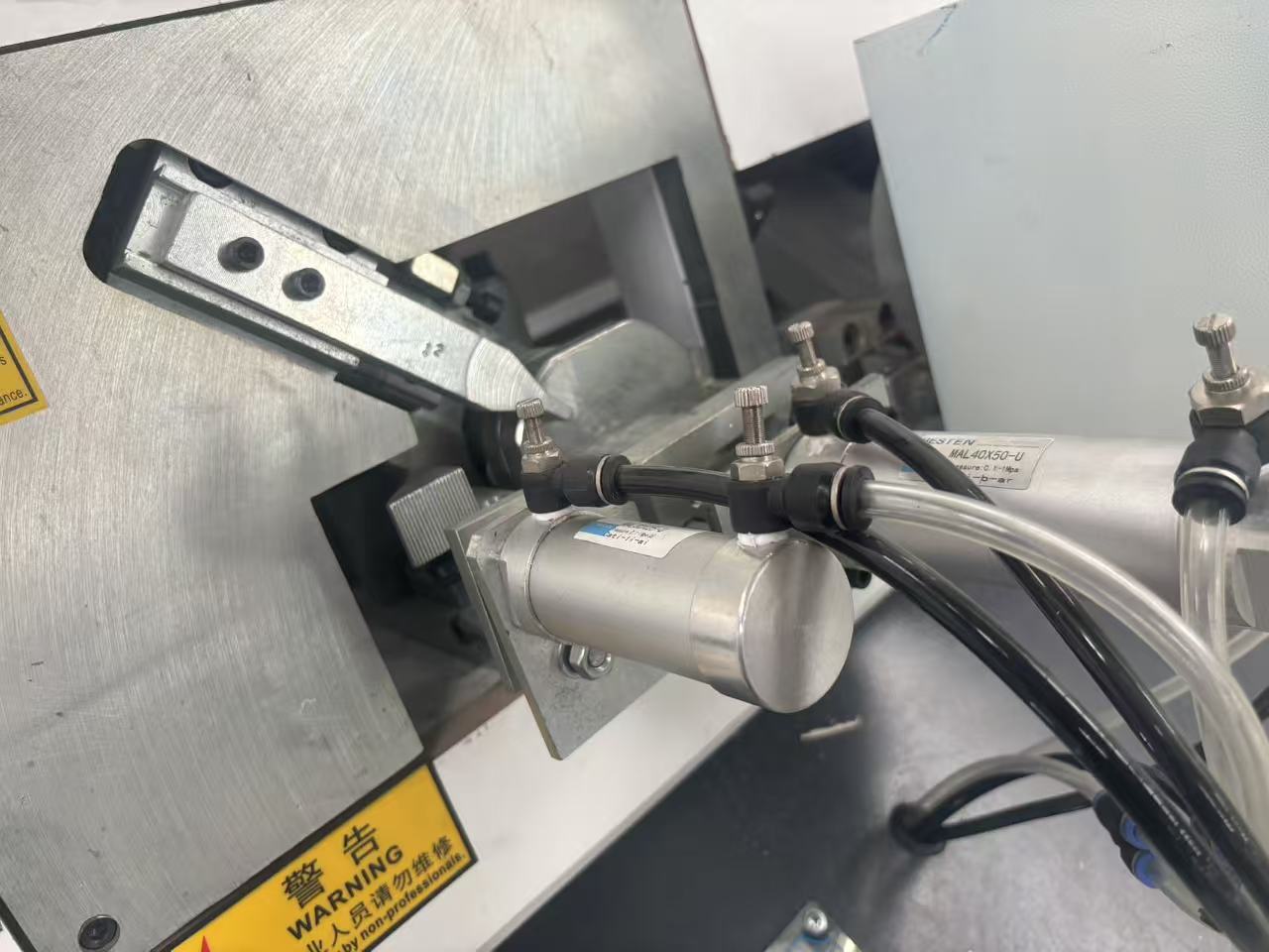 Semi-Auto Spacer Bending Machine