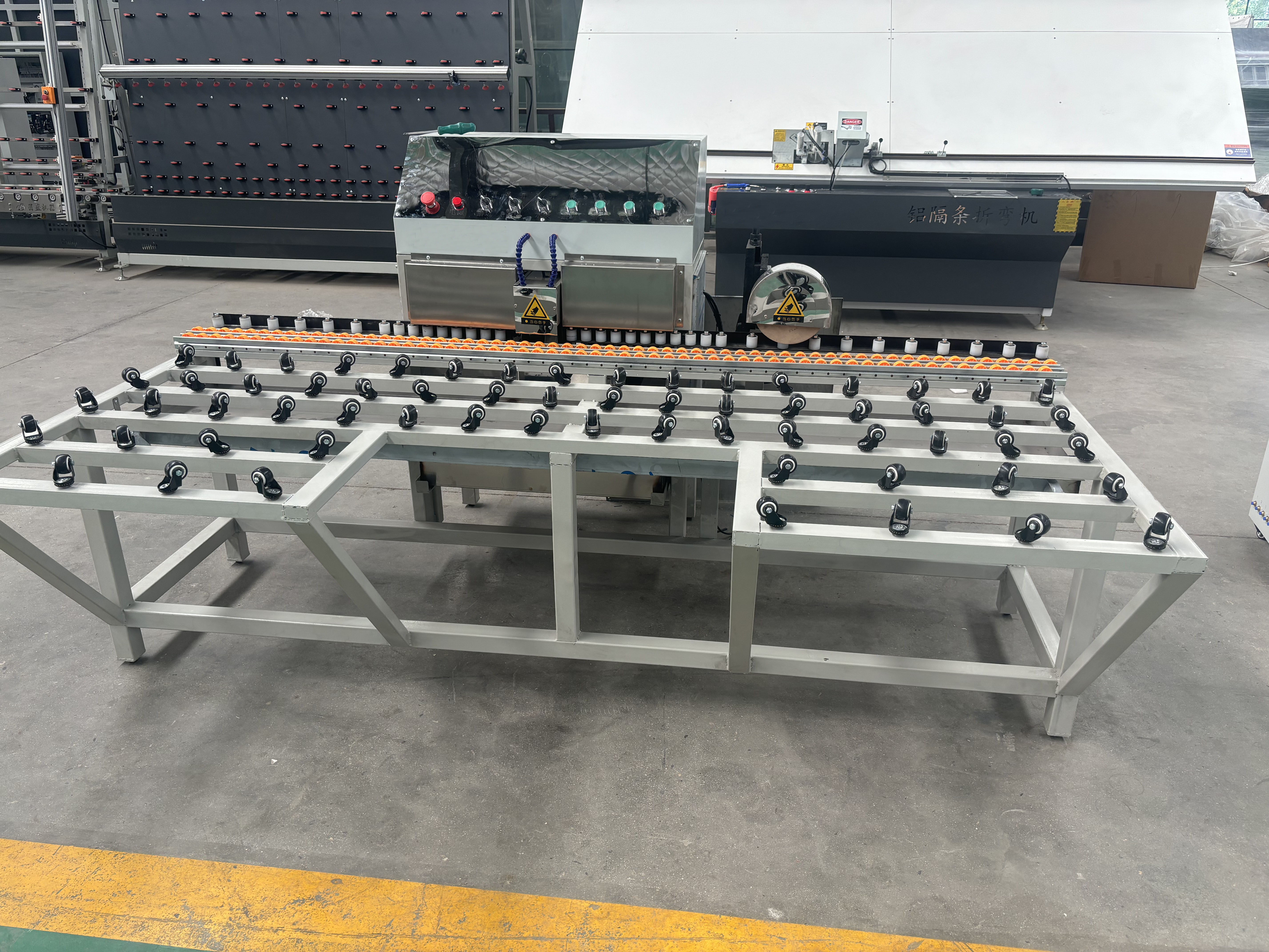 Horizontal Glass Washing Machine