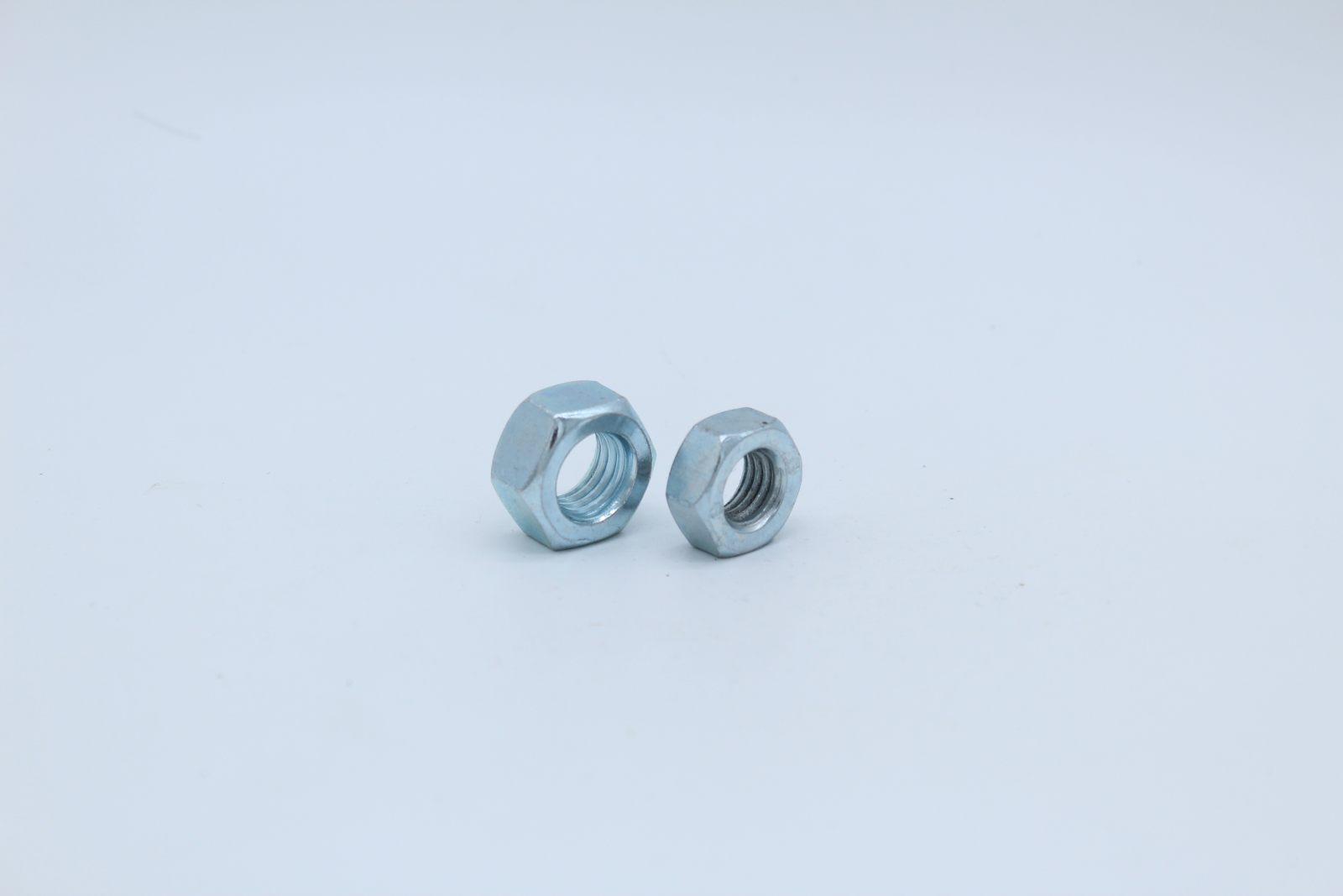 Electro-galvanized Nuts