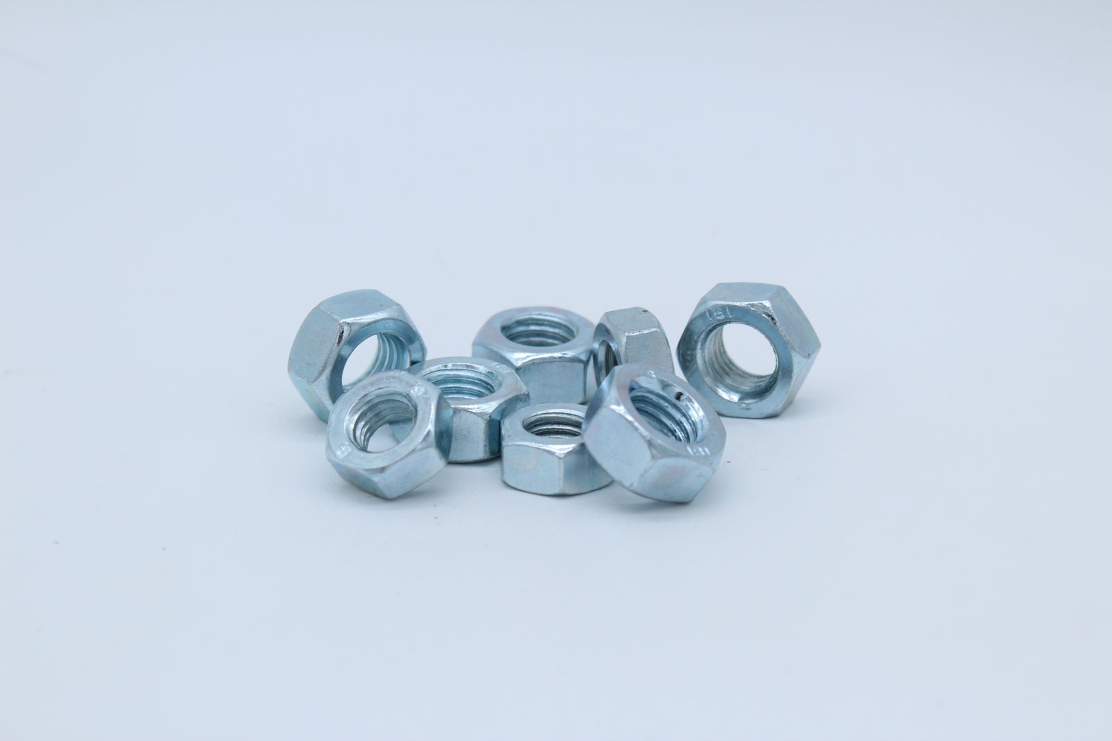 Electro-galvanized Nuts