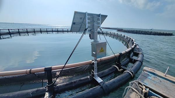 Power supply system for seawater autotrophic equipment.jpg
